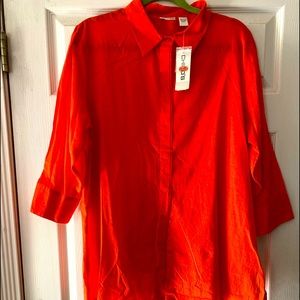 Chico’s  summer top with tags.